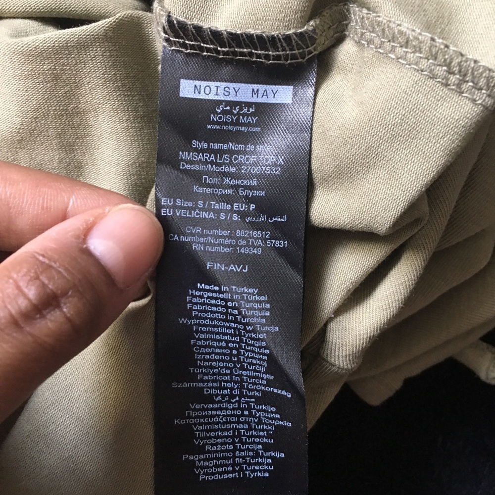 Noisy May Olive Green Ruched Long Sleeve - Picture 3 of 7